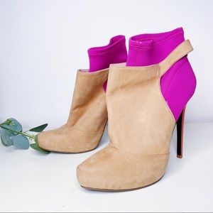 NWOT Rachel Roy Celio Heeled Booties